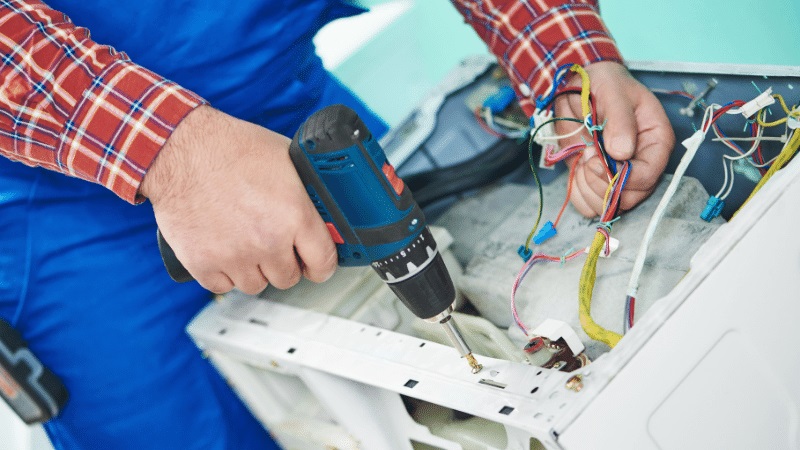 Büyükçekmece Dominox Dominox çamaşır makinesi kart tamiri – Su almama arızası orijinal parça ile giderildi. - Teknik servis örneği